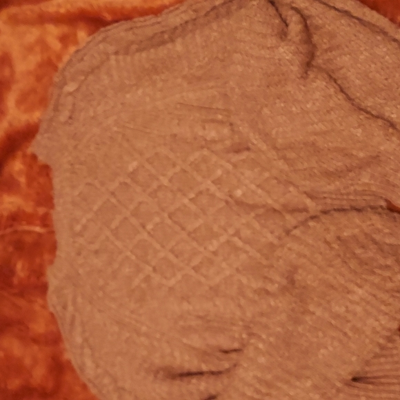 Altar'd State Cropped Sweater - Picture 4 of 7